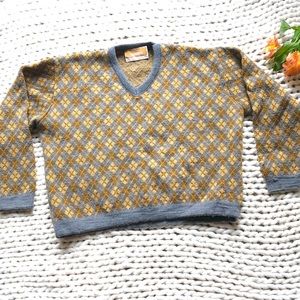 Vintage Jantzen Argyle Sweater Size L
